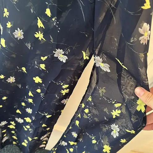 Essue Maxi dress with a slit