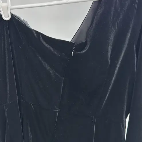 Lulu's Elegant Black Velvet One Shoulder Dress high slit XXL event party formal