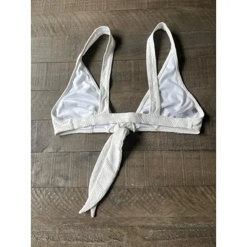 ASOS  Women's Triangle White Crochet Pattern Front Tie‎ Bikini Top Size 10