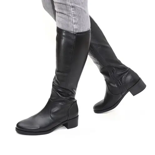 Easy Street Women's Tucker Stretch-For-Fit Tall Boots- Size 9.5