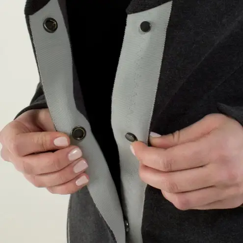 Lululemon Yin to my Yang Cardi in Heathered Black/Soot Light thumbnail 4