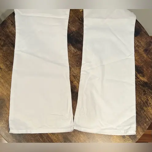 FADE TO BLUE | women’s white denim jeans. Size: 12