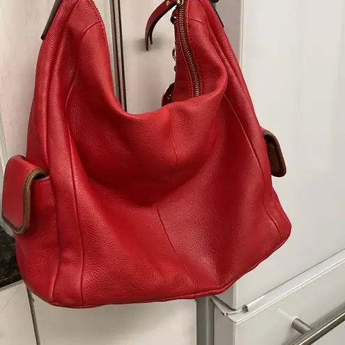 Isaac Mizrahi Red Leather Women's Shoulder Bag w East/west pockets Front Pocket