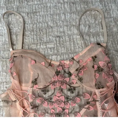 SheIn : Embroidered Floral Mesh Lace Body Suit