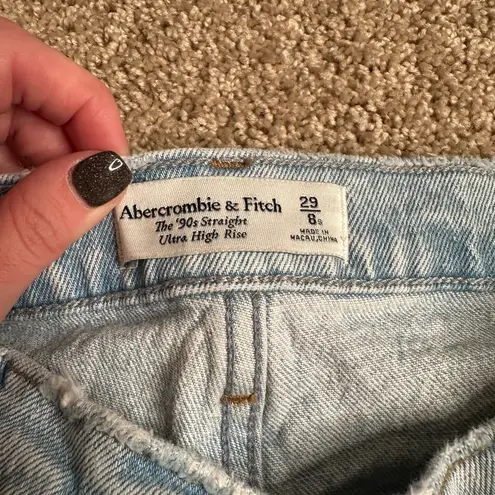 Abercrombie & Fitch  The ‘90s Straight Ultra High Rise Criss Cross Jeans