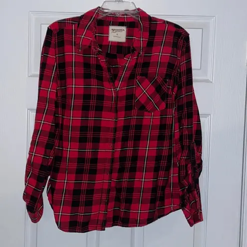 Arizona Jeans Women’s red plaid button up