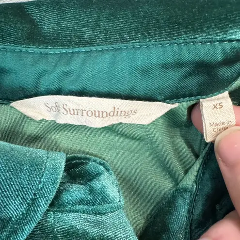 Soft Surroundings  Emerald Green Velvet Long Sleeve Button Down Tunic C25 - Image 2