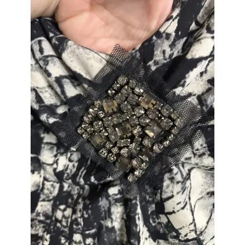 Susan Graver Embellished Snake Skin Print Top Size 2X Liquid Knit V-Neck