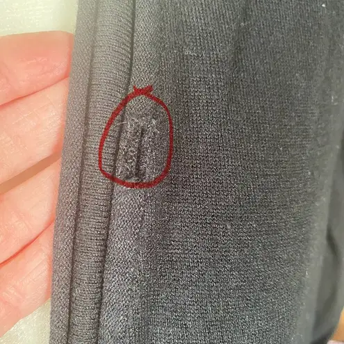 Women's unbranded black long sleeve stretchy open cardigan with one hook pockets Size please see measurements