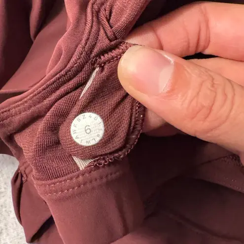 Lululemon  Long Breath 2-in-1 Tank *Light Support in Redwood/Auburn Size 6