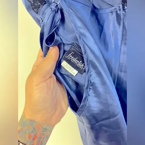 Frederick's of Hollywood Vintage Frederick’s of Hollywood Lace Trim Chemisier – Sapphire & Black, XL