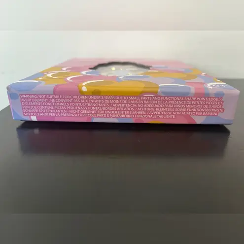 Lounge Fly Disney Winnie the Pooh Eeyore Balloons Limited Edition Enamel