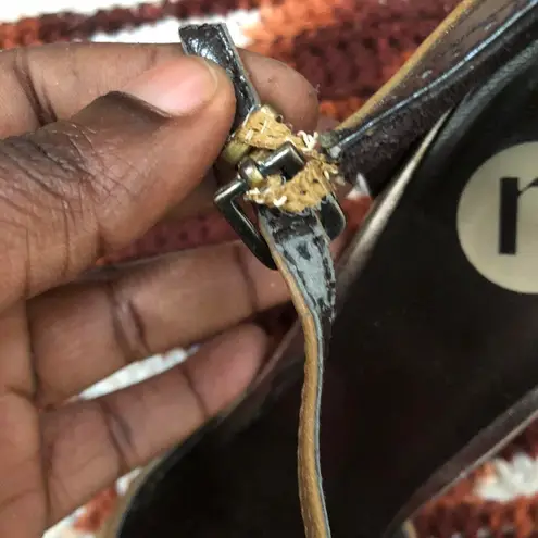 Brown leather Mary Jane t