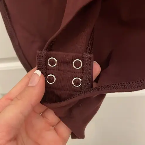 Old Navy NWT ‎ Red long sleeve bodysuit size small