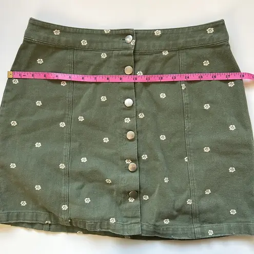 Miami Green denim silver button up daisy printed mini skirt