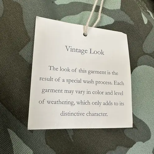 C&C California NWT Soft Camo Print Elastic Waist Drawstring Shorts