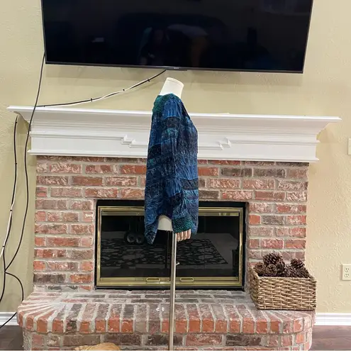 BKE blue multipatterned button down long sleeve top / L / Excellent condition - Image 9