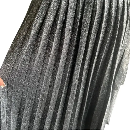 Vertigo Paris Gray V-Neck Wrap Dress