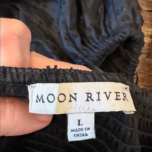 Moon River Black Swiss Dot Puff-Sleeve Maxi Dress Size Large