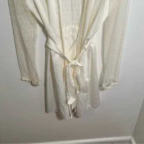 Flora Nikrooz Showstopper Robe Ivory L