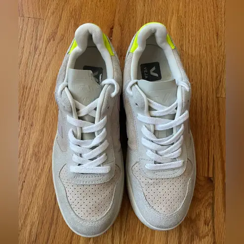 VEJA Light Gray Suede Sneakers with Neon Highlights (Flaw)