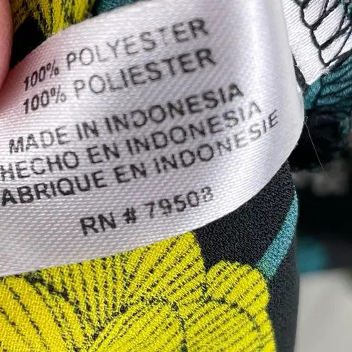 Violet+Claire Retro Floral Print Bell Sleeve Tunic Blouse Women's Size 2X