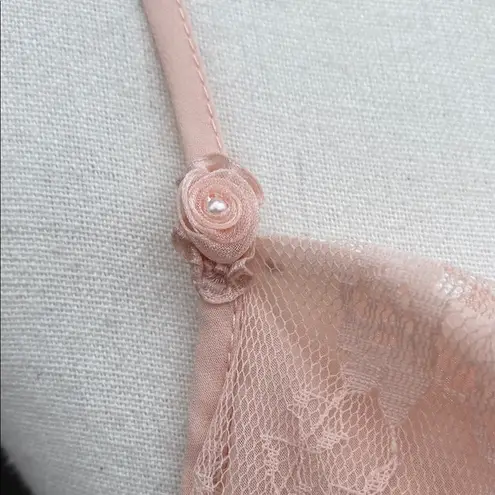 Vintage Chic Pink Chemise with Delicate Cross Over Lace Accents Sheer V Back Size 1X