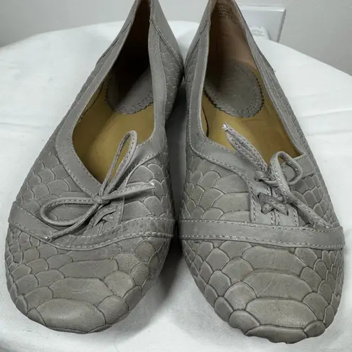 Latigo Boast Flats Womens 9M Gray Snake Embossed Leather Ballet Minimal Casual