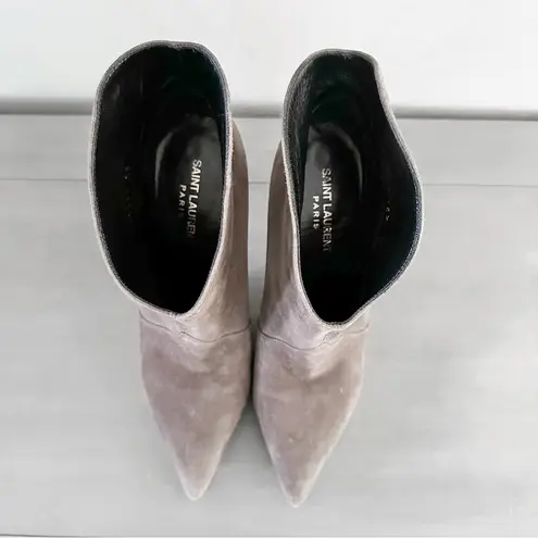 Saint Laurent Paris Road Gray Dipped Suede Heeled Ankle Bootie sz 38