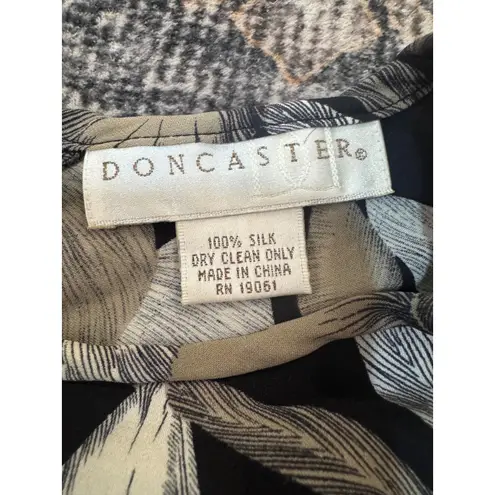 Doncaster Tropical Leaf Print Silk Blouse Women's Short Sleeve