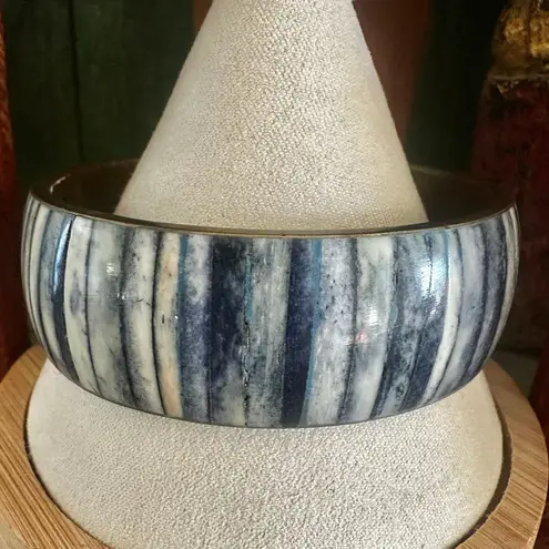 Vintage Brass & Shell Inlay Bangle Bracelet