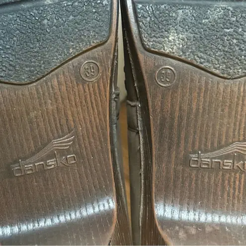 Dansko Mavis Brown Nubuck Leather Studded Slip On Clogs Shoes Size 39 US 9