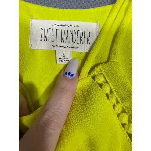 Sweet Wanderer Neon Yellow Strappy Tank Top Size Small