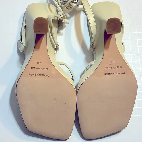 NWOT A’mmonde Atelier Aza 100 Wedge in Ivory, size 6.5 White