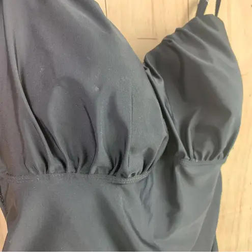 Jaclyn Smith Black Ruffled One Piece Swimsuit with Floral Hem