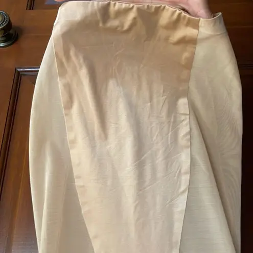 Wacoal Elegant Cream Slip Dress LARGE