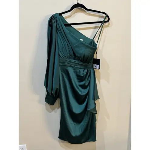 Mac Duggal IEENA SATIN ONE SLEEVED COCKTAIL DRESS Emerald Green Size 8 New