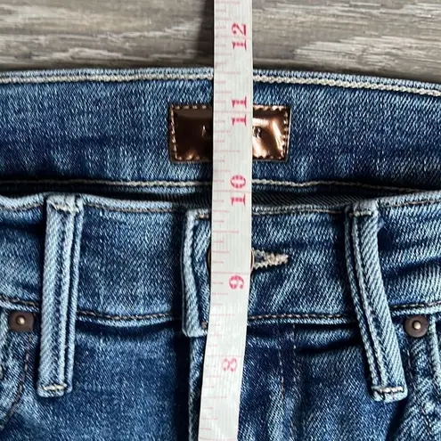 Mother The Insider Crop Step Fray Jeans in Reckless On A Shiny White Vespa Blue Size 24