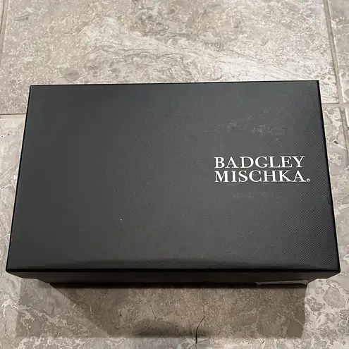 Badgley Mischka Emerie Slip On Embellished Flats Black, Size 5.5 NEW +DustBag