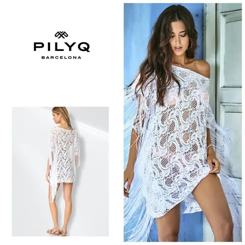 PilyQ New water lily fringe coverup. XXS. Regularly $179