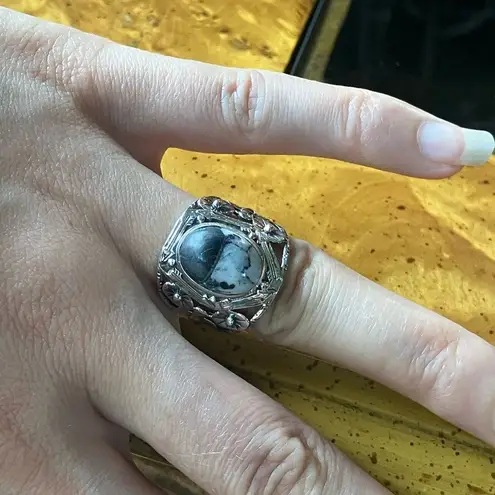 Natural White Buffalo Sterling Silver Ring Size 7 Black