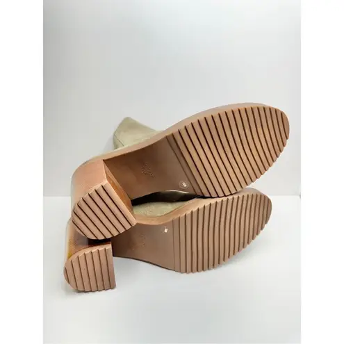 Louise et Cie Boots Woman's Size 10 Varsan Platform Chelsea in Sandstorm Suede