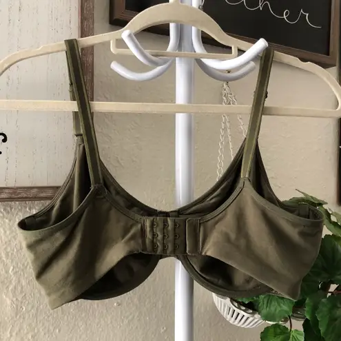 Fruit of the Loom Olive green underwire bra with adjustable straps