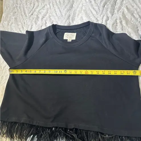 Evy's Tree Size 1X Black Feather Fringe Round Neck Pullover Sweater Cozy Chic