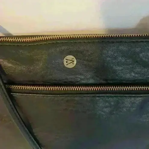 Traventi Leather double slip black crossbody hand‎ bag