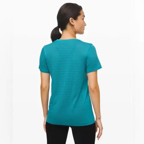 Lululemon  Breeze By Short Sleeve Squad T-Shirt Perforated Ice Cave Aqua Blue 6