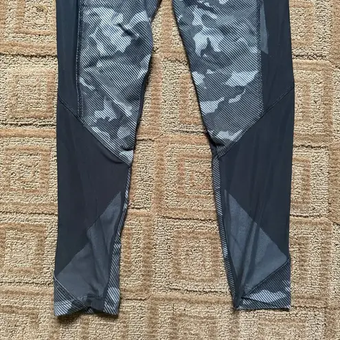 Bally Total Fitness - Women’s Leggings - Camo Print - Size S