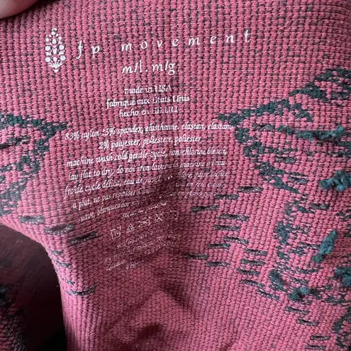 Free people movement active crop size m/l Gray Size M