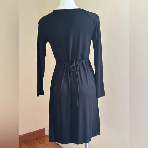 A pea in the pod Collection Black V Neck Wrap Look Fitted Dress.Tie In Back Sz S