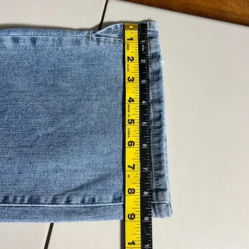 Judy Blue Jeans Womens 15/32 Blue Slim Bootcut Light Wash Distressed Denim Slit